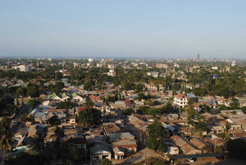Blue Pearl Hotel & Apartments Dar es Salaam Bagian luar foto